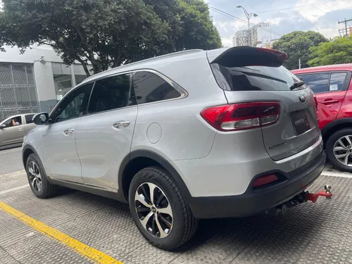 Kia Sorento 3.3