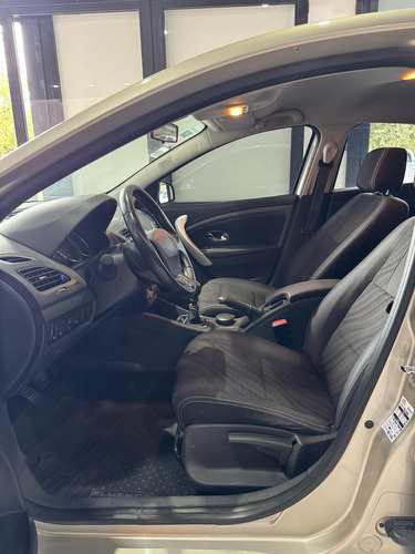 Renault Fluence 2.0 Dynamique
