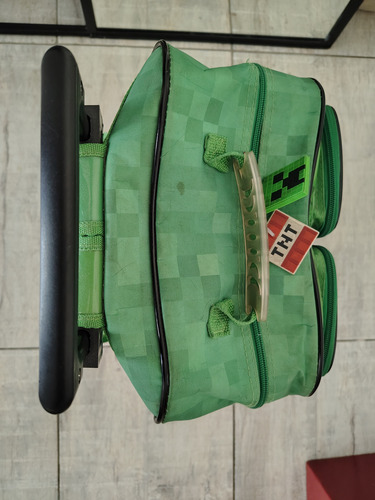 Mochila Escolar C/ Carro Cresko Minecraft Verde 18l Infantil Verde Dibujos (Usado)
