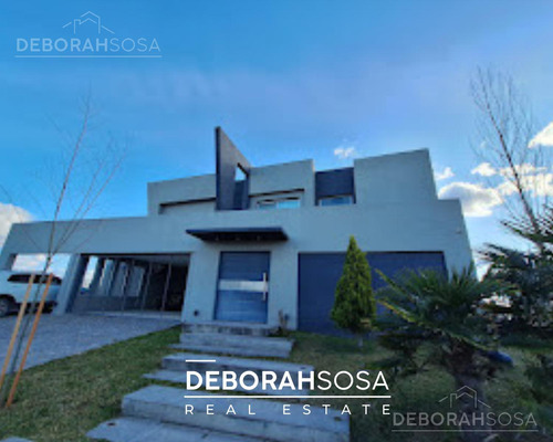Casa En Alquiler Anual-amoblada-a La Laguna-escobar -san Sebastian-loma Verde-