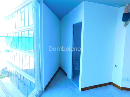 Imagen 18 de 21 de Oficina En Venta O Permuta Ubicado En Moreno, Moreno