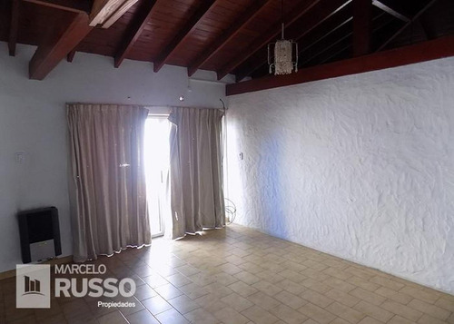 Imagen 13 de 25 de Casa + Depto., Local & Salón En Block
