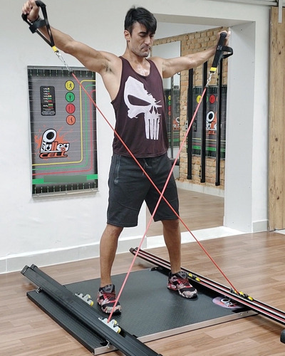 Imagem 2 de 6 de Estação De Exercícios Com Carga Por Elásticos - Flex Board