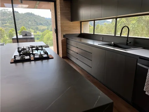 Corredor Don Diego Llanogrande Venta De Espectacular Casa