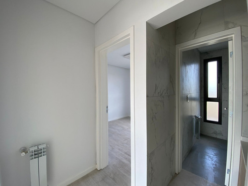 Venta Casa Housing - Nuevo Poeta Lugones - 2 Dorm