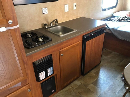 Imagen 9 de 15 de Jayco Swift Slx Iii Casa Rodante Un Solo Eje