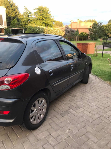 Peugeot 207 2011 1.6 Xt