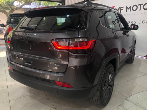 Imagem 9 de 15 de Jeep Compass 1.3 T270 Turbo Flex Longitude 80 Anos At6
