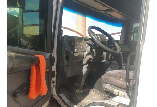 Imagem 4 de 8 de Scania 124 420 6x2