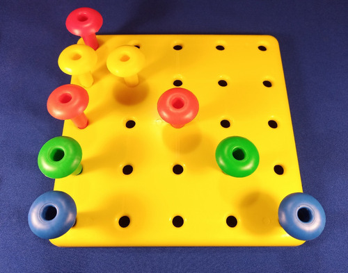 Imagen 3 de 5 de Pijas Tipo Hongo 25 Pz Con Tablero Material Didactico