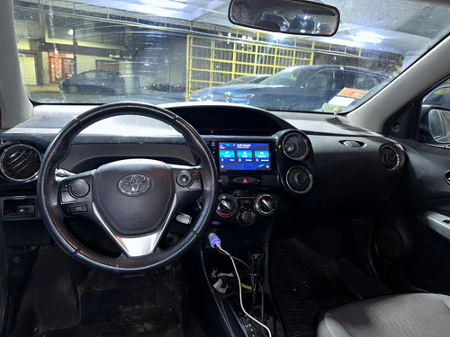 Toyota Etios 1.5 Xls At