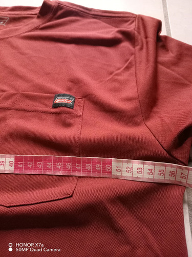 Playera Dicckies Grande Manga Larga Tono Vino (Usado)