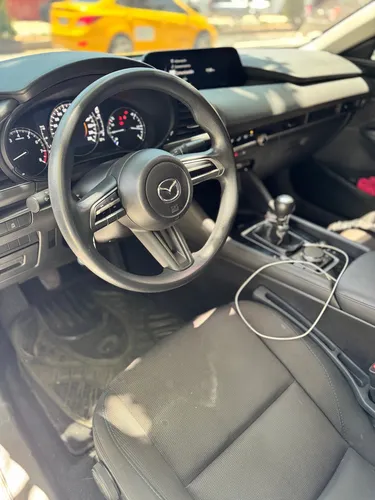 Mazda 3 2.0 Prime