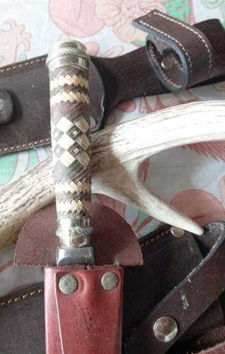 Cuchillo Inoxidable Cabo Con Alpaca Ytiento 14 Cm Hoja Vaina