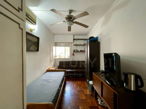 Imagen 13 de 30 de Gran Propiedad En Inmejorable Ubicación En Punta Carretas - 2 Casas
