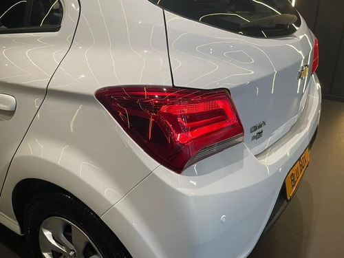 Chevrolet Onix HATCH LT 1.0 8V FlexPower 5p Mec.
