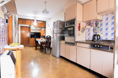 Preciosa Casa En Castelar