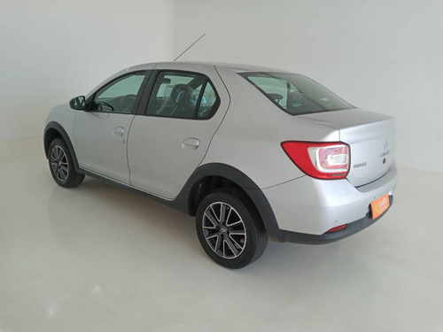 Imagem 4 de 9 de Renault Logan 1.6 16v Sce Flex Iconic X-tronic