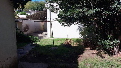 Casa Centrica En Alquiler Y/o Venta En #trenquelauquen