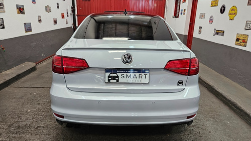 Imagen 14 de 25 de Volkswagen Vento Gli 2017 2.0 Tsi At Smart Garage