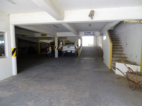 Imagen 2 de 14 de Estacionamiento Con 91 Cocheras - Zona Centro - Villa Gesell