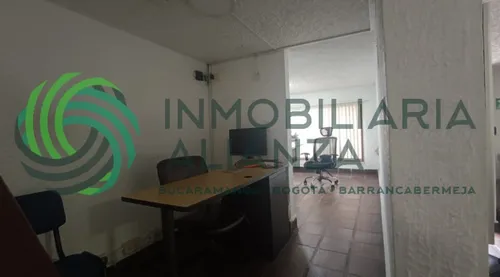Casa En Venta En El Prado. Cod V61499