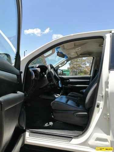 Toyota Hilux 2.4l