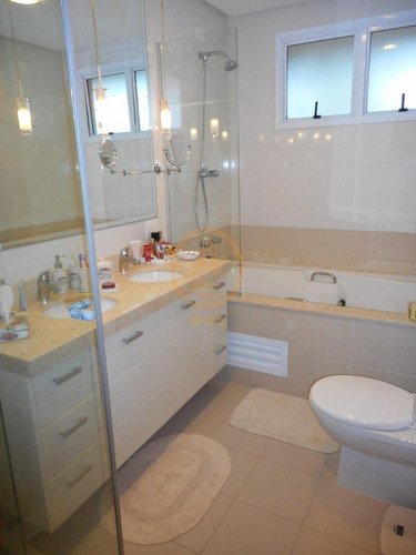 Apartamento Com 3 Dormitório(s) Localizado(a) No Bairro Gonzaga Em Santos / Santos - 5565