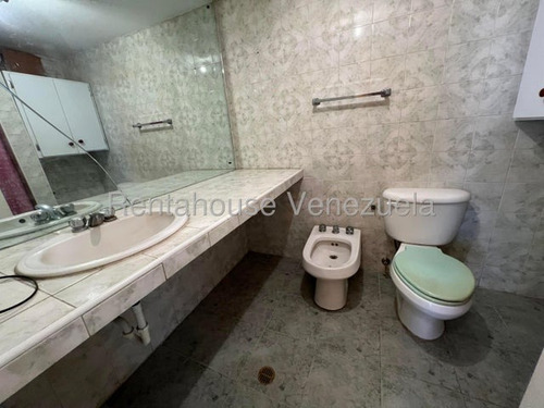 Venta De Practic Apartamento, Mls 25-23990, Ycl.