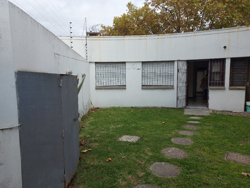 Imagen 18 de 18 de Venta Casa En Una Planta De 3 Dormitorios, Fondo Y Garaje