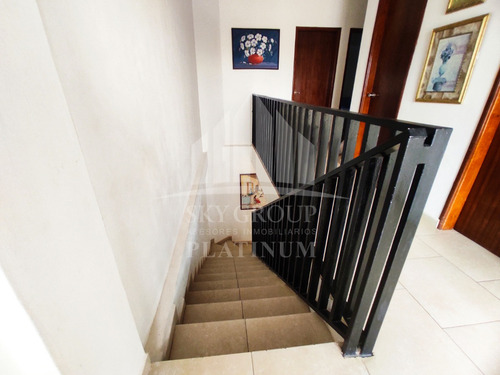 Townhouse En Urb. Santa Irene, Punto Fijo. Plth-345