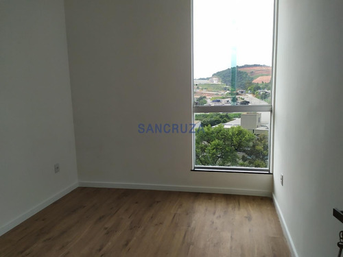 Imagem 9 de 16 de Linda Casa No Bairro Candida Ferreira - 24790