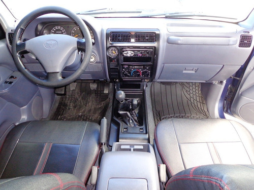 Imagen 9 de 18 de Toyota Meru 2008 4x4 Sincrónico
