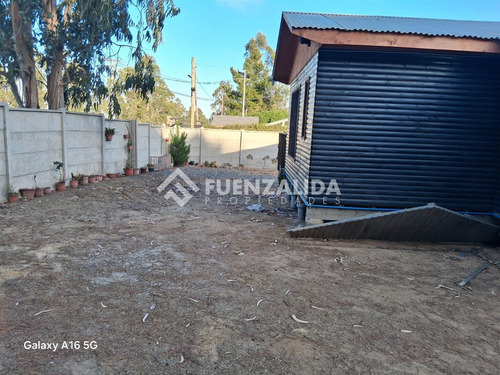 Casa En Venta De 3 Dorm. En El Tabo