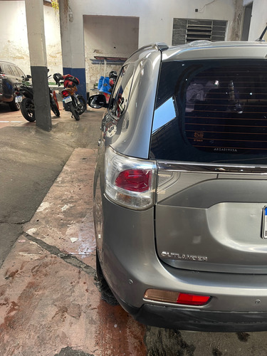 Mitsubishi Outlander 3.0 V6 Gt 4wd 5p