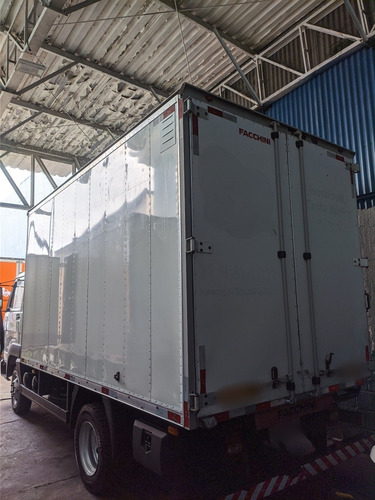 Imagem 4 de 9 de Vw 8160 Baú Com Porta Lateral Pronto Pra Trabalhar