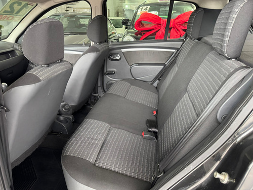 Renault Sandero 1.6 Expression Hi-torque 5p