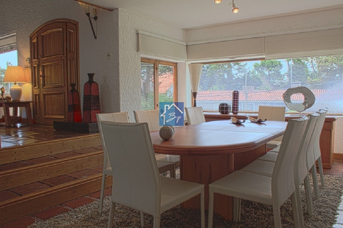 Impecable Casa Playa Mansa- Ref: 624