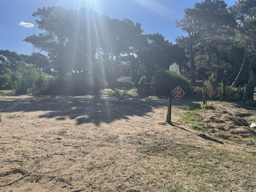 Terreno En Centro Comercial Del Golf 