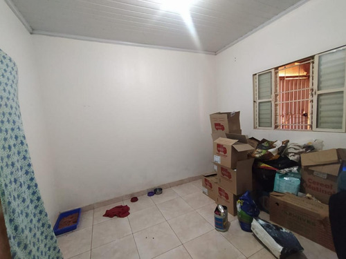 Imagem 2 de 14 de Casa Para Venda Em Ra Xiv São Sebastião, Morro Da Cruz, 2 Dormitórios, 1 Banheiro, 2 Vagas - M412_1-2057581