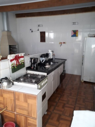 Imagem 3 de 9 de Casa A Venda Em Caragua, 01 Dormitório, Permuta Por Chácara/terreno Na Região Da Pousada Do Vale - Ca1377