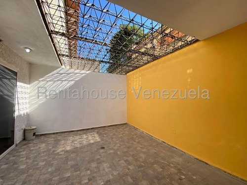 Gbf 25-16345 La Morita Karol Home Ii Vendo Hermoso Townhouse Contácteme Ya.