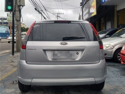 Ford Fiesta 1.0 Rocam Se Plus Hatch 8v Flex 4p Manual