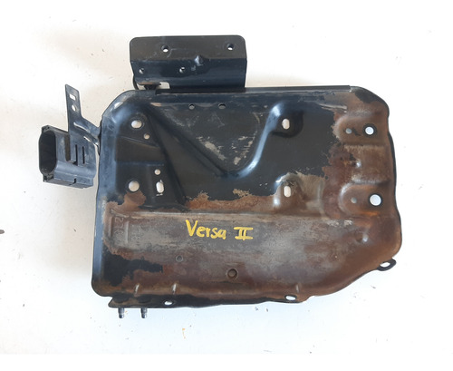 Base De Batería Nissan Versa 1.6l Automático Sedan 2012-2019 (Usado)