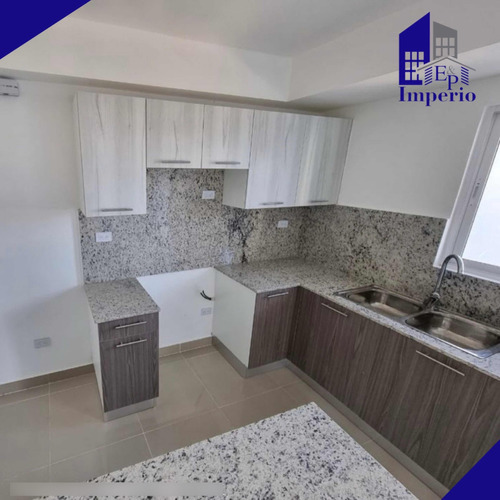 Se Vende Apartamento De 3 Habitaciones En La Jacobo Majluta