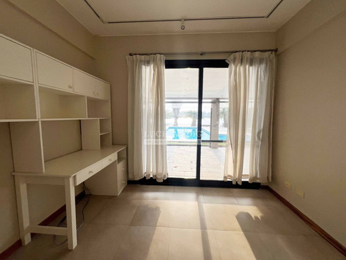 Casa En Venta A La Laguna - Santa Catalina - Villanueva