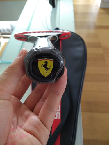 Raquete De Tênis Ferrari (oficial) E Sem Uso