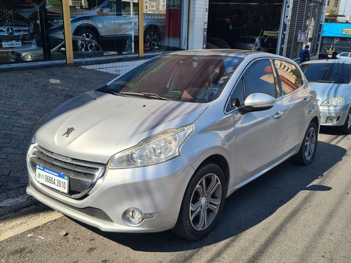 Peugeot 208 1.6 16v Griffe Flex Aut. 5p