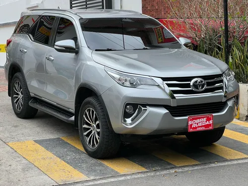 Toyota Fortuner 2.8l