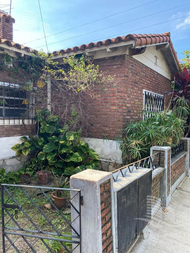 Imagen 2 de 17 de Venta- Ph Al Frente Con Patio - Villa Adelina - San Isidro - Zona Norte